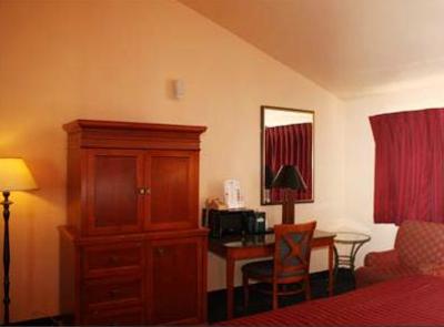 фото отеля Budget Inn SLO Cal Poly