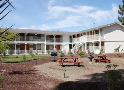 фото отеля Budget Inn SLO Cal Poly