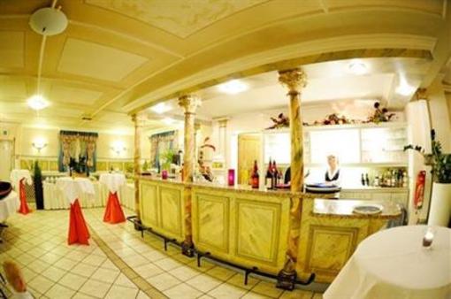 фото отеля Hotel Zum Lowen Langelsheim