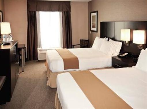 фото отеля Holiday Inn Express Brentwood