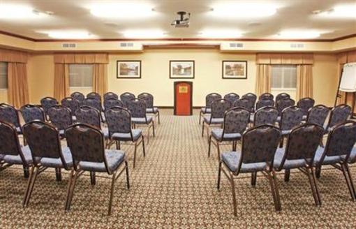 фото отеля Candlewood Suites - Rogers