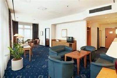 фото отеля Holiday Inn Hamburg