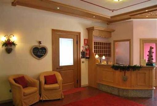 фото отеля Casteluce Hotel Funivie