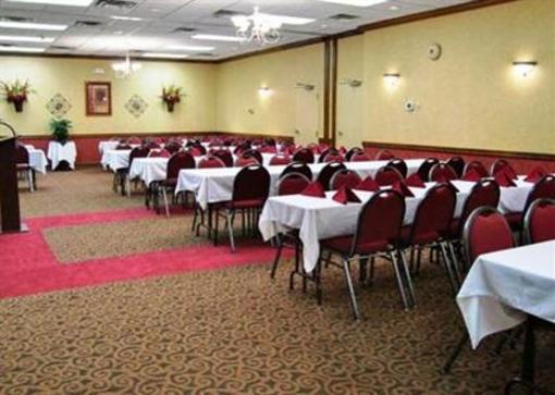 фото отеля Clarion Inn Fairmont (West Virginia)