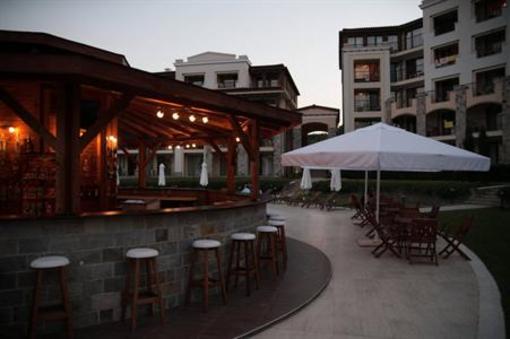 фото отеля Apartments in Green Life Beach Resort