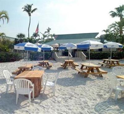 фото отеля Holiday Inn Fort Myers Beach