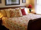 фото отеля Lyndon House Bed & Breakfast