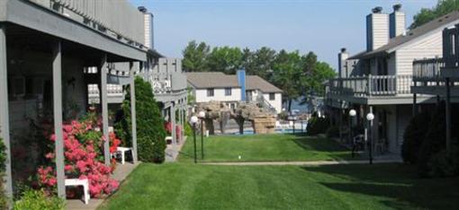 фото отеля Lighthouse Cove Resort Wisconsin Dells