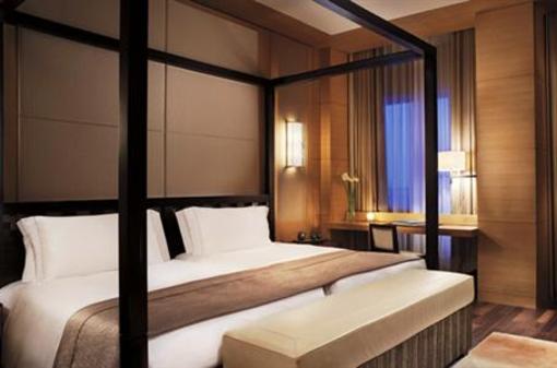фото отеля The Ritz-Carlton Okinawa
