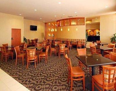 фото отеля Comfort Inn DFW North Irving