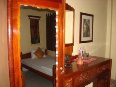 фото отеля Seven Candles Guest House
