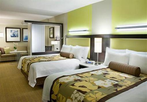 фото отеля SpringHill Suites Toronto Vaughan