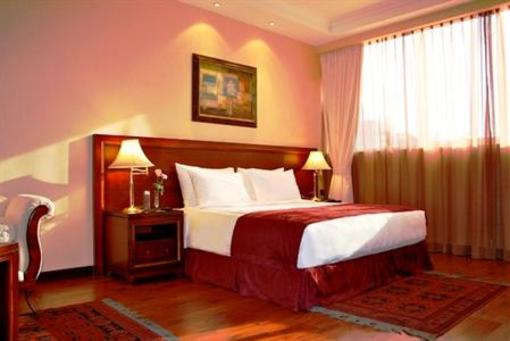 фото отеля Trianon Hotel Abu Dhabi