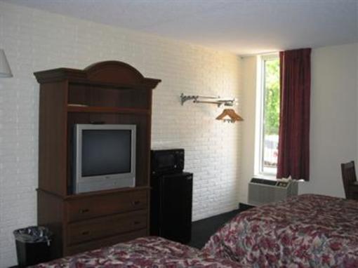 фото отеля Inns Of Virginia Arlington
