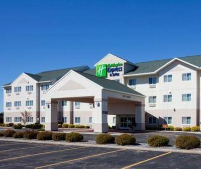 фото отеля Holiday Inn Express Hotel & Suites Stevens Point-Wisconsin Rapids