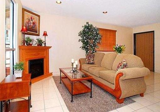 фото отеля Comfort Inn Fergus Falls
