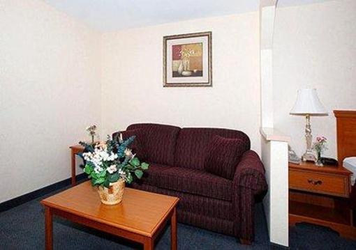 фото отеля Comfort Inn Fergus Falls