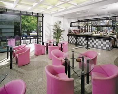 фото отеля Queen Mary Club Vacanze