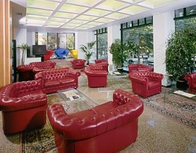 фото отеля Queen Mary Club Vacanze