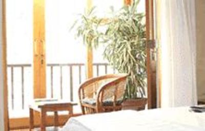 фото отеля Ikhaya Lodge