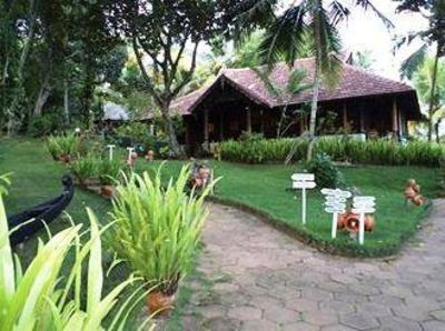 фото отеля Somatheeram Ayurveda Resort Kovalam