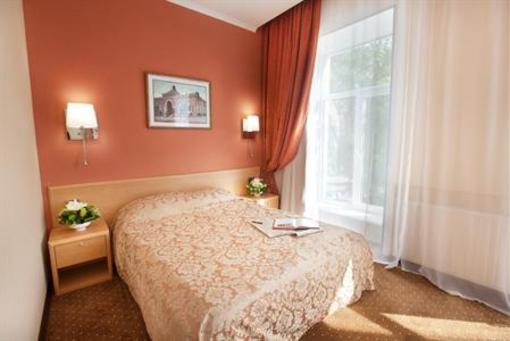 фото отеля Aleksandrovskiy Hotel