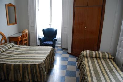 фото отеля Hostal Continental