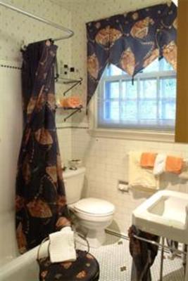 фото отеля L'Arvidienne Couette et Cafe Bed and Breakfast Quebec City