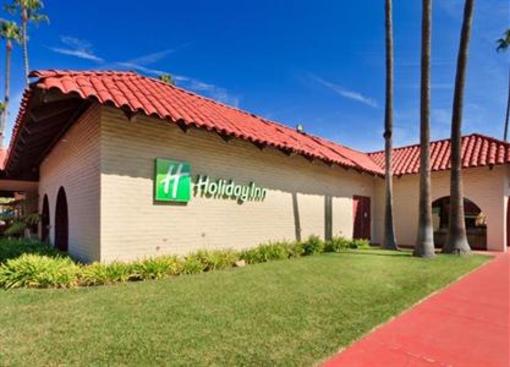 фото отеля Holiday Inn Santa Barbara - Goleta