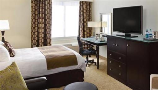 фото отеля Radisson Hotel Bismarck