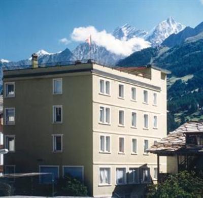 фото отеля Le Petit Hotel Zermatt