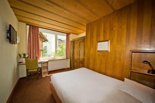 фото отеля Le Petit Hotel Zermatt
