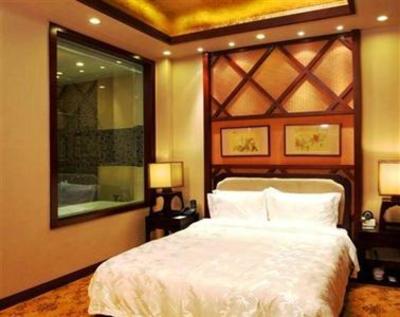 фото отеля Golden Pebble Tang Dynasty International Hot Spring Resort Dalian