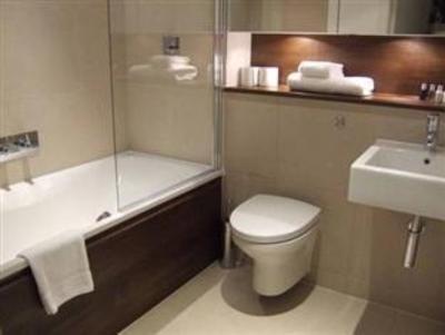 фото отеля Marlin Apartments Stratford London