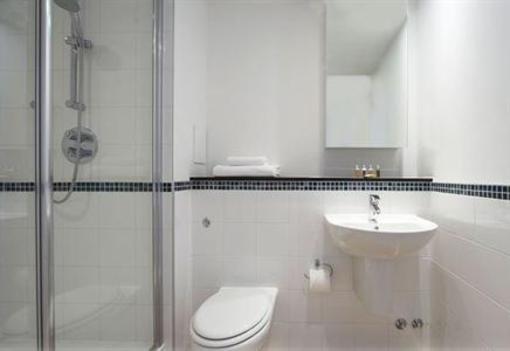 фото отеля Marlin Apartments Stratford London
