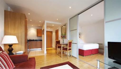 фото отеля Marlin Apartments Stratford London