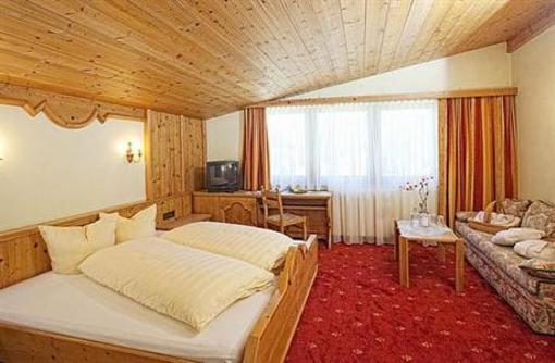 фото отеля Erlebnishotel Hubertushof Leutasch