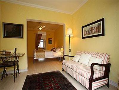 фото отеля Apricot Gardens Guesthouse Gordon's Bay