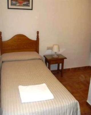 фото отеля Serramar Hostel Benalmadena