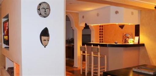 фото отеля Tweets Hotel