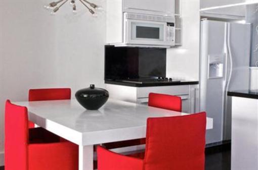 фото отеля Chic Place at Lincoln Apartments Miami Beach