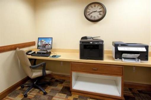 фото отеля Holiday Inn Express Hotel & Suites Loveland