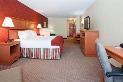 фото отеля Holiday Inn Express Hotel & Suites Loveland