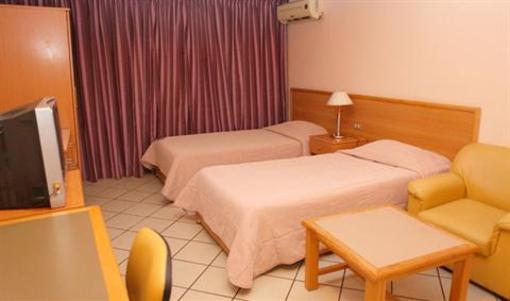фото отеля Minto Suites Furnished Apartments