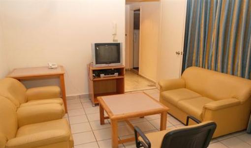 фото отеля Minto Suites Furnished Apartments