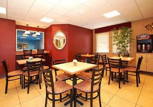 фото отеля Sleep Inn & Suites Oklahoma City