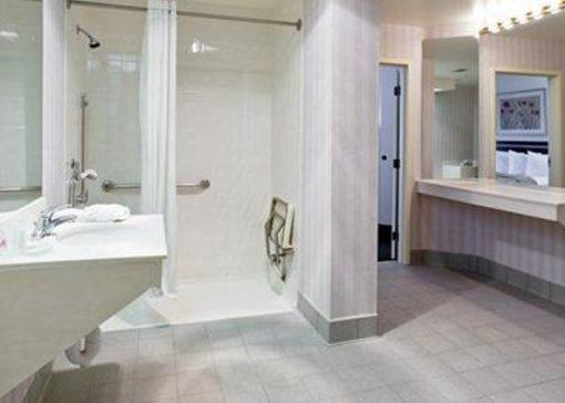 фото отеля Comfort Suites Denver International Airport
