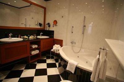 фото отеля Hotel Pension Corvinus