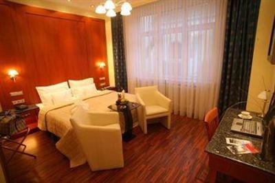 фото отеля Hotel Pension Corvinus