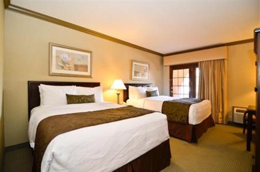 фото отеля BEST WESTERN Brookside Inn